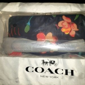 Coach - Long Zip Around Wallet With Dreamy Land Floral Print - NIB